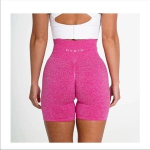 NVGTN SCRUNCH SHORTS SIZE XS